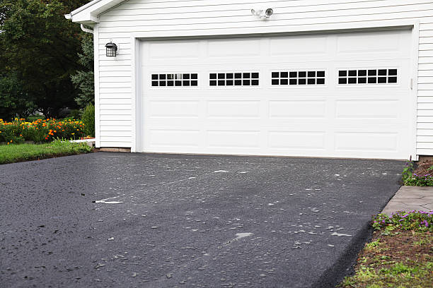 Siding Removal and Disposal in Santa Rosa, CA
